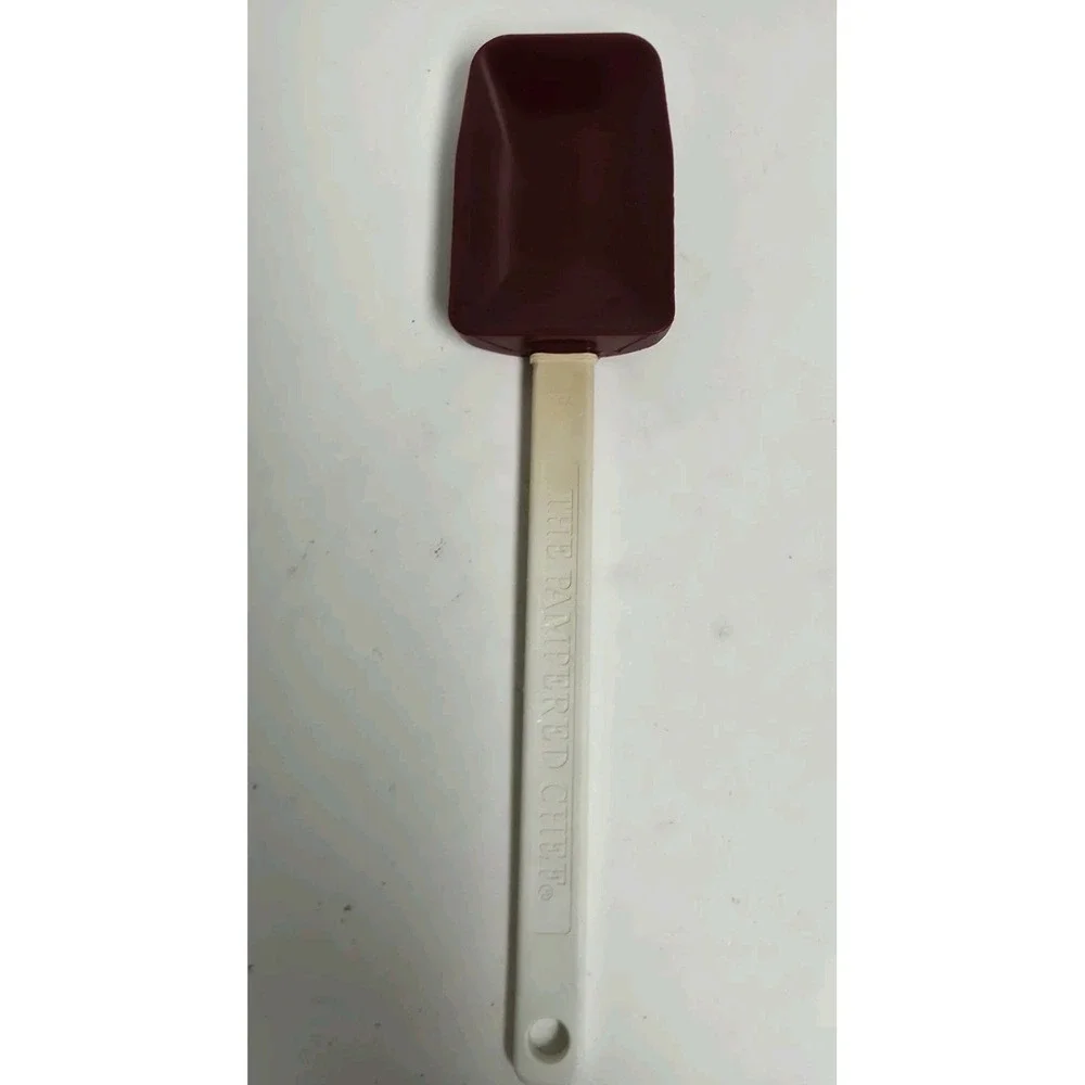 Vintage Pampered Chef Silicone Scraper Spatula Cranberry Red White Made in USA